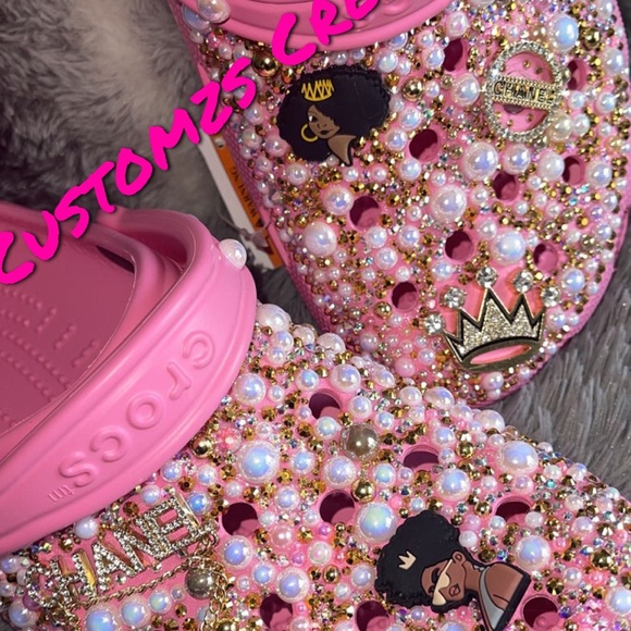 Women full bling custom crocs - Picture 3 of 3